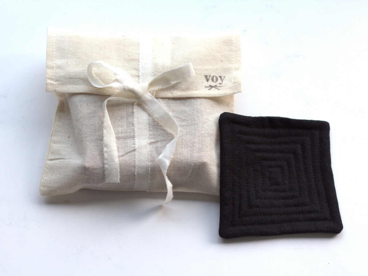 Set of 6 linen coasters