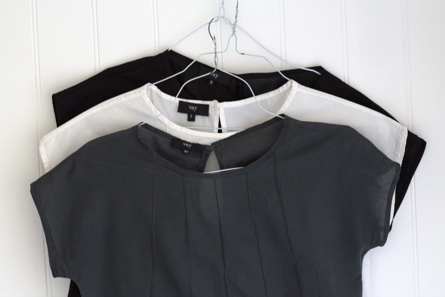 CK - cotton top with pintuck details