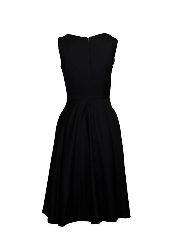 Classic Audrey - classic black dress