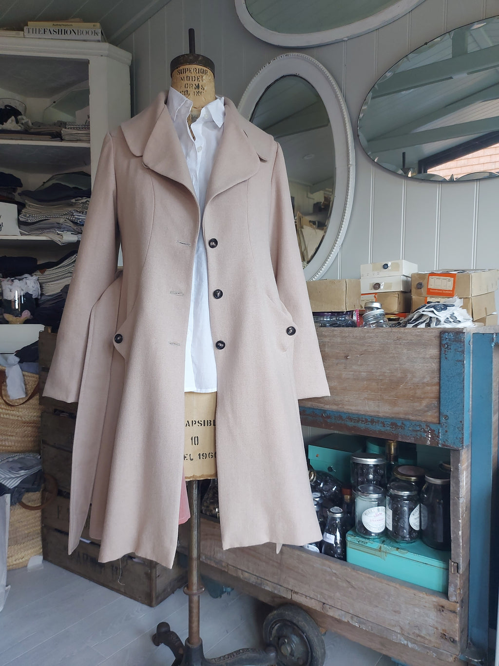 Hepburn - wool coat