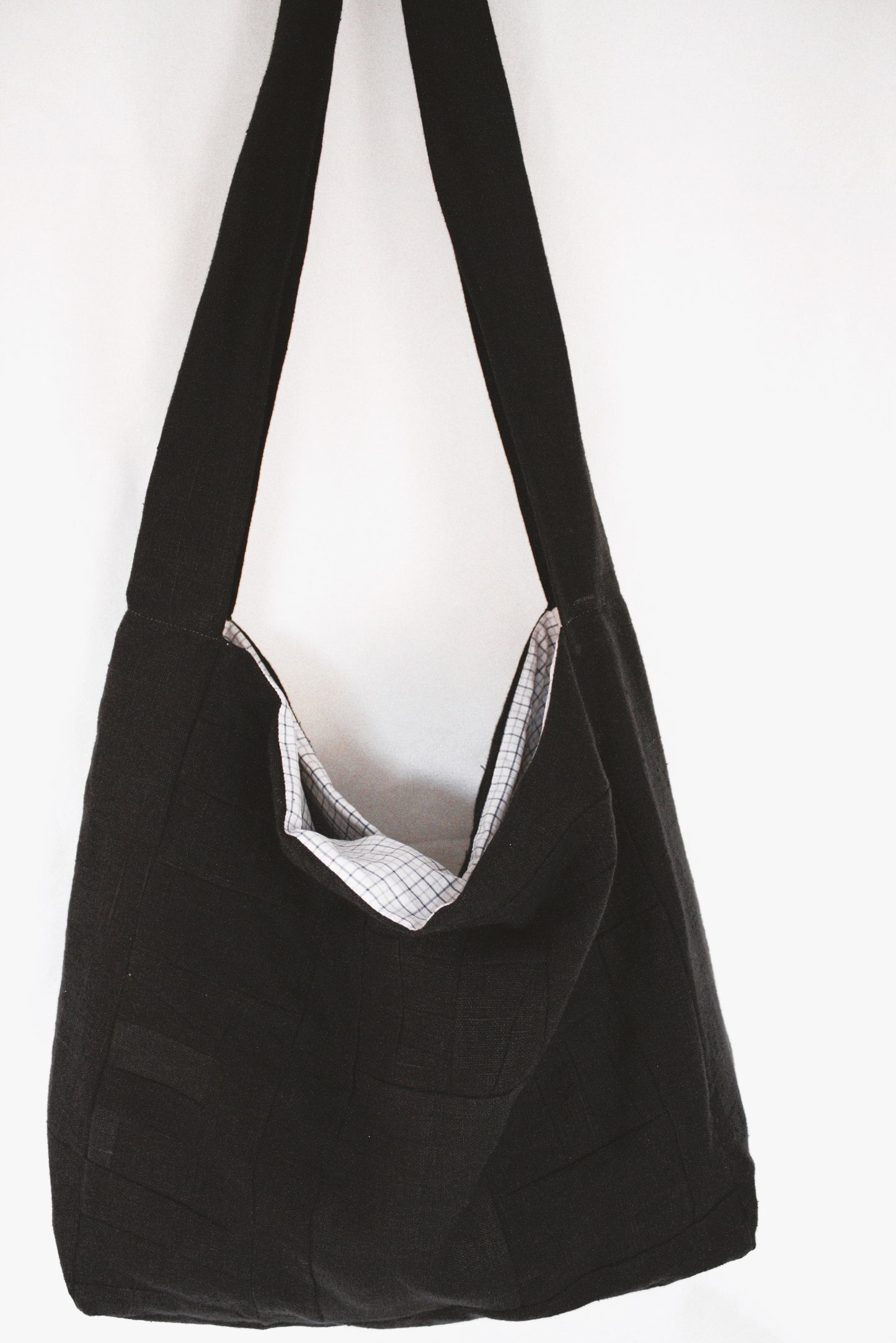 Messenger - black patchwork linen crossbody bag