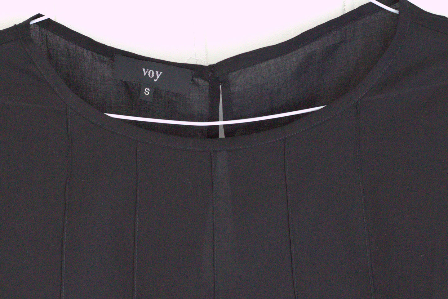CK - cotton top with pintuck details