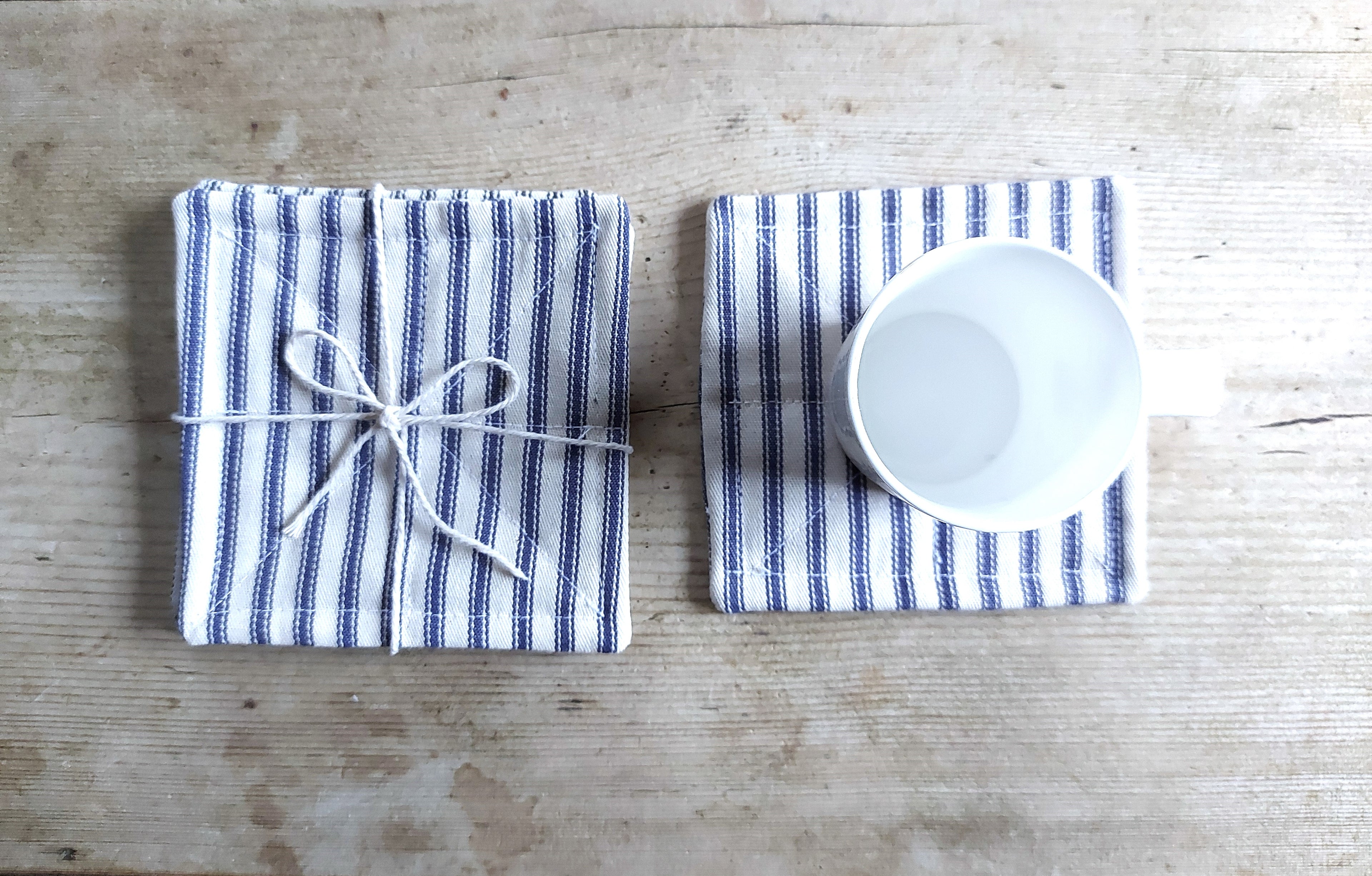 Set of 6 cotton coasters - blue/white ticking