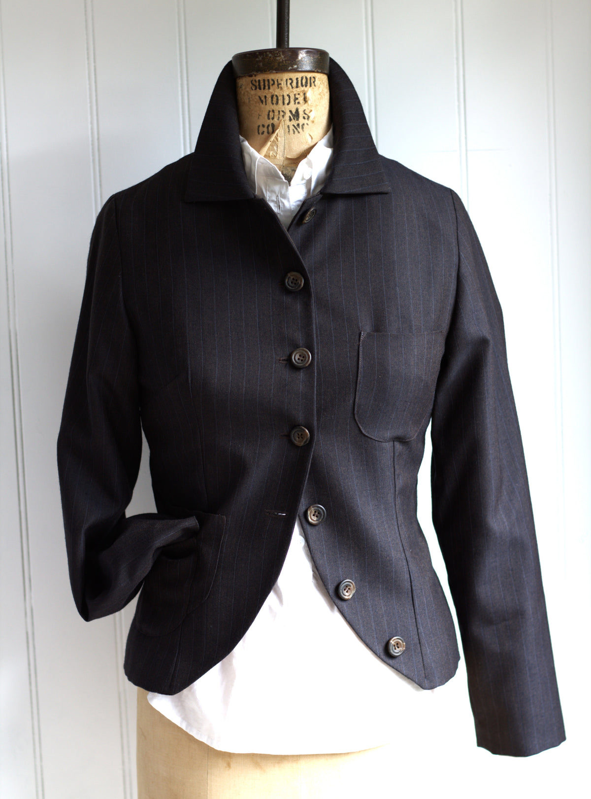 Oliver - pinstripe wool tailored jacket