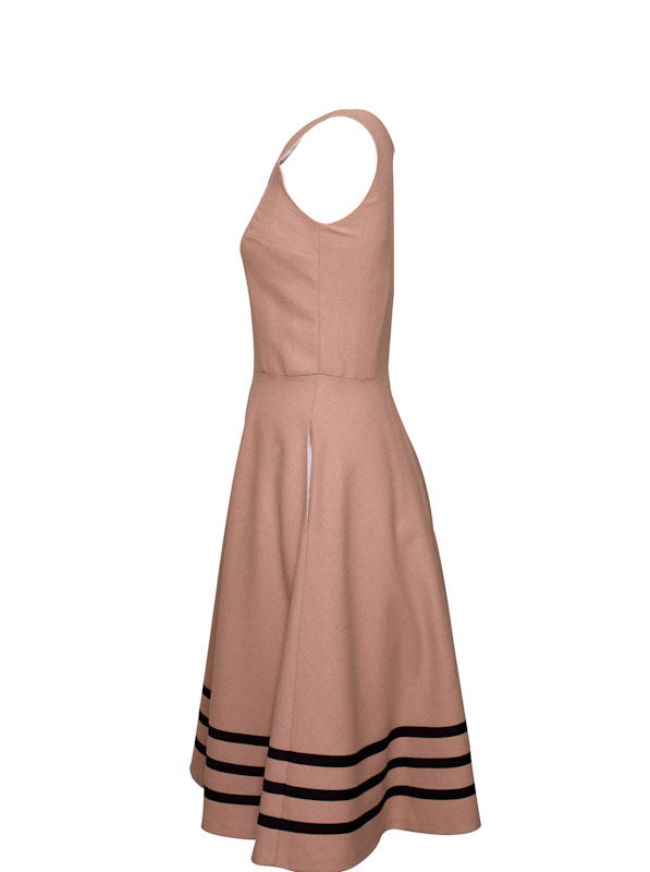 Pintuck Audrey - timeless dress