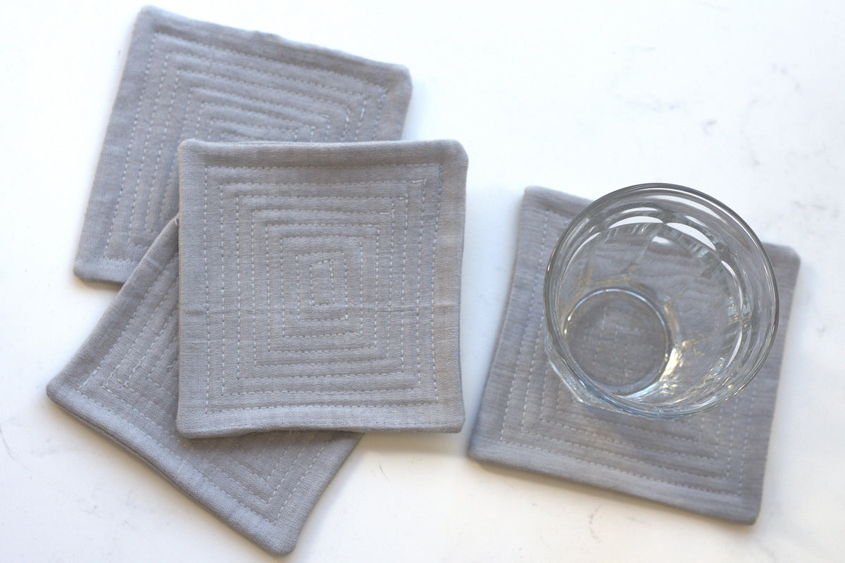 Set of 6 linen coasters