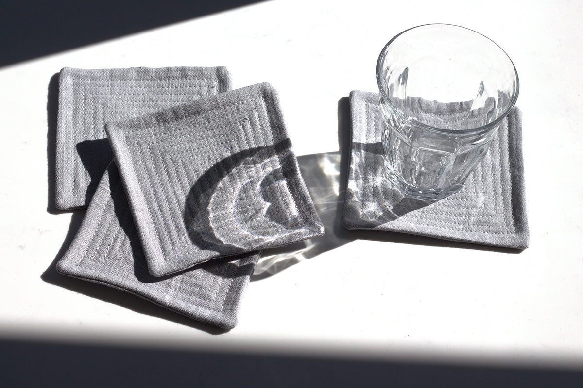 Set of 6 linen coasters