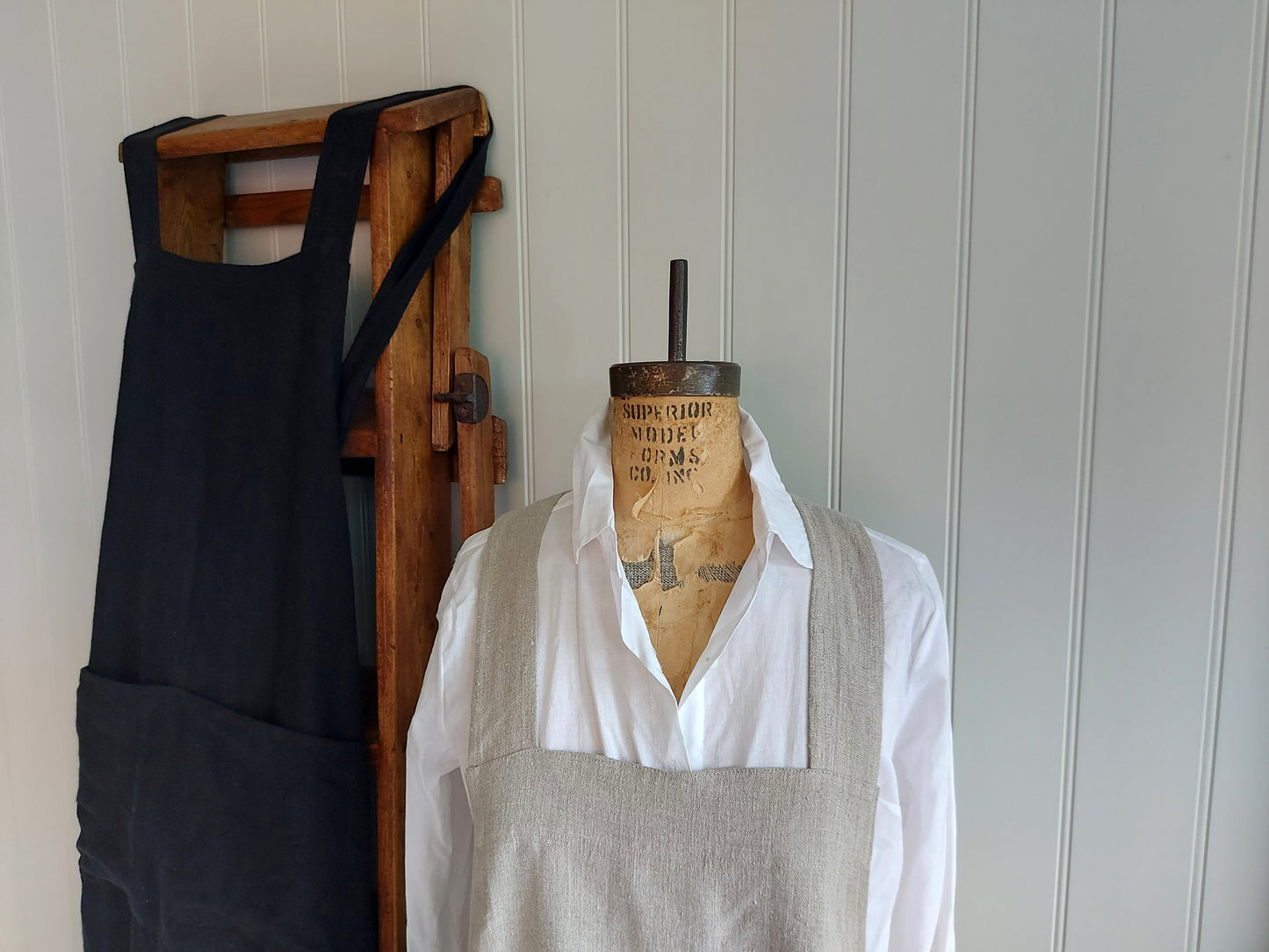 Artisan Apron dress - Linen voy Artisan Apron dress - Linen voy