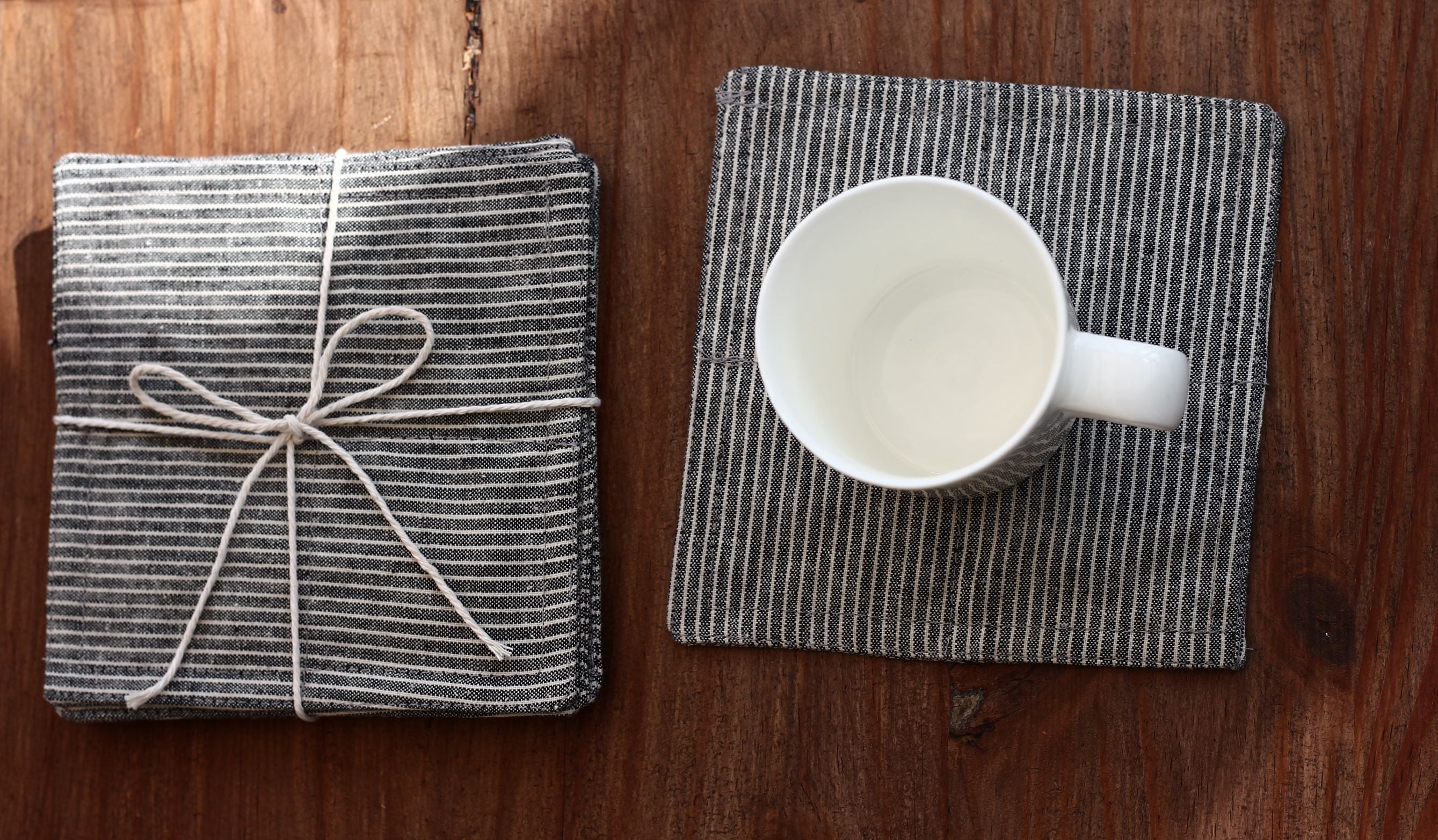 Set of 6 linen/cotton coasters