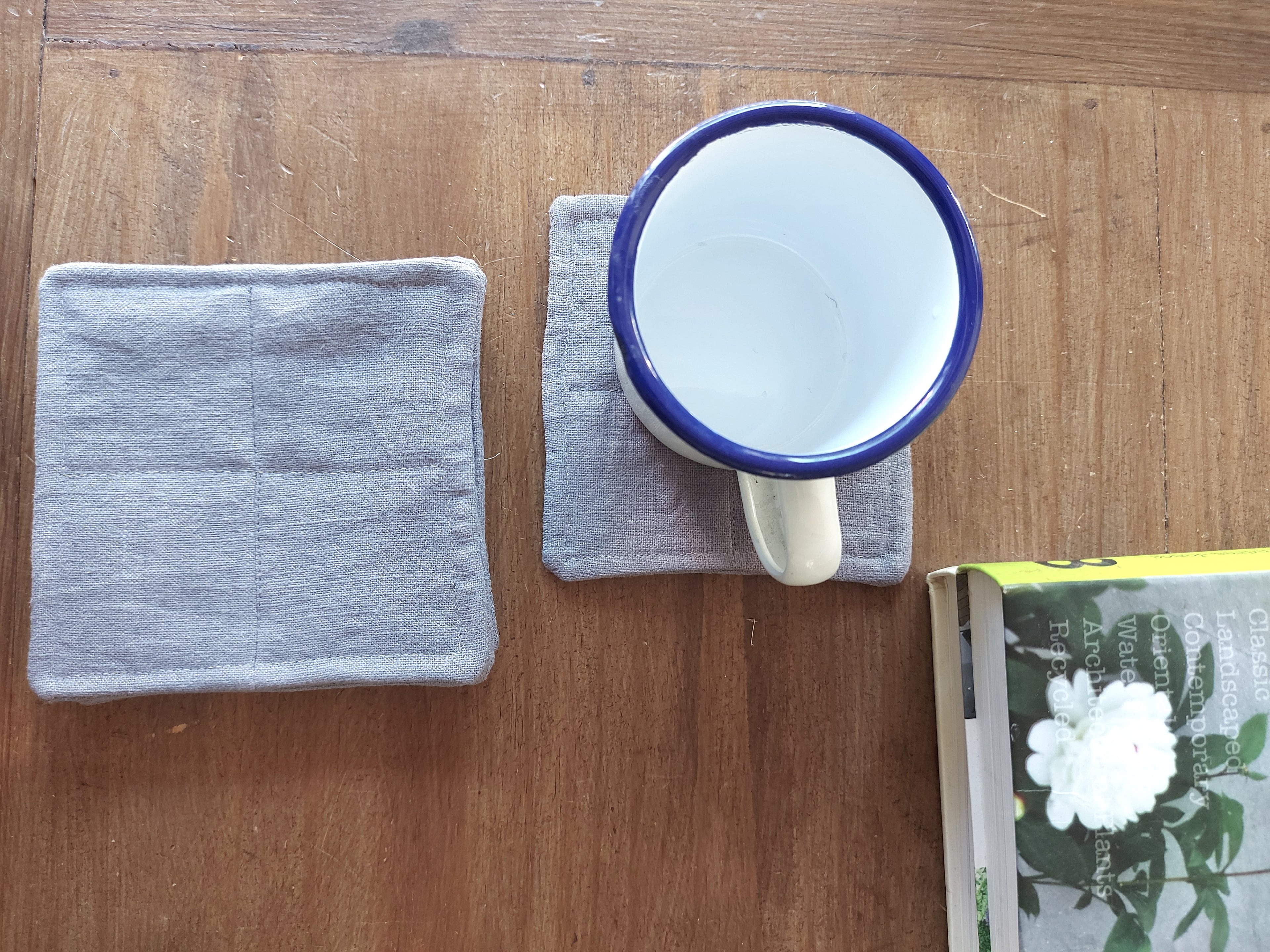 Set of 6 linen coasters