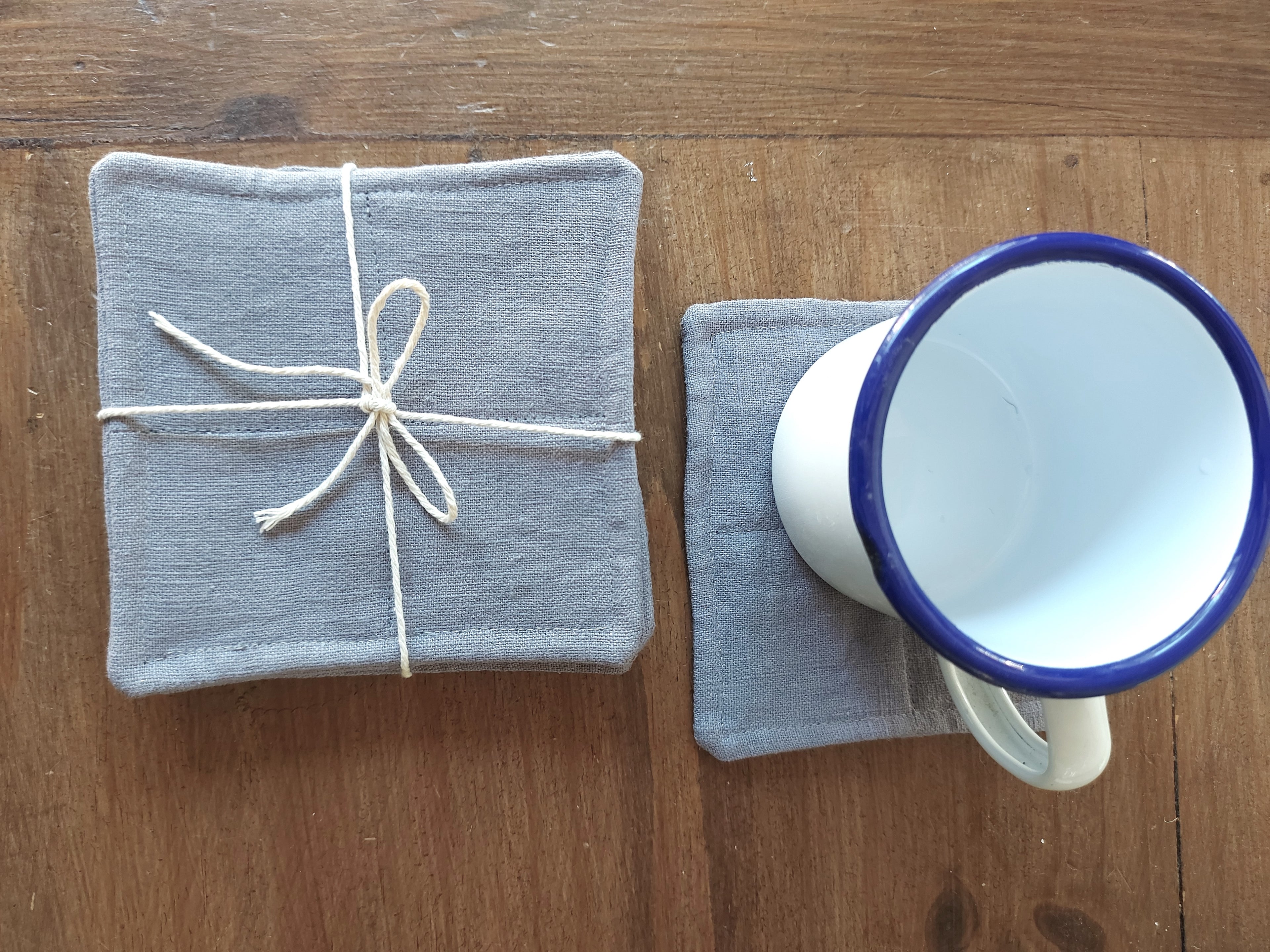 Set of 6 linen coasters