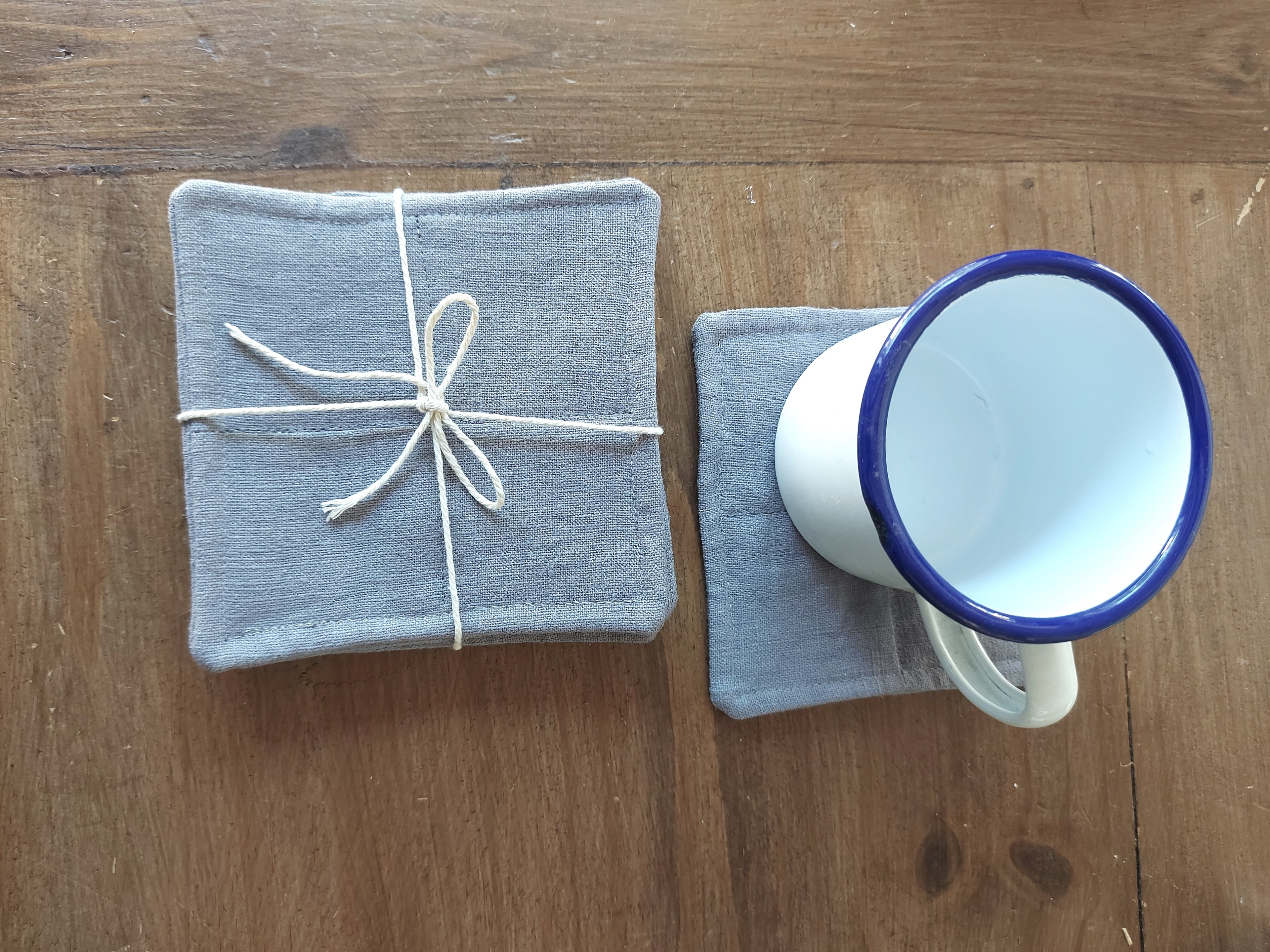 Set of 6 linen coasters