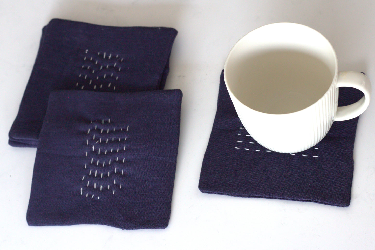 Set of 6 linen coasters