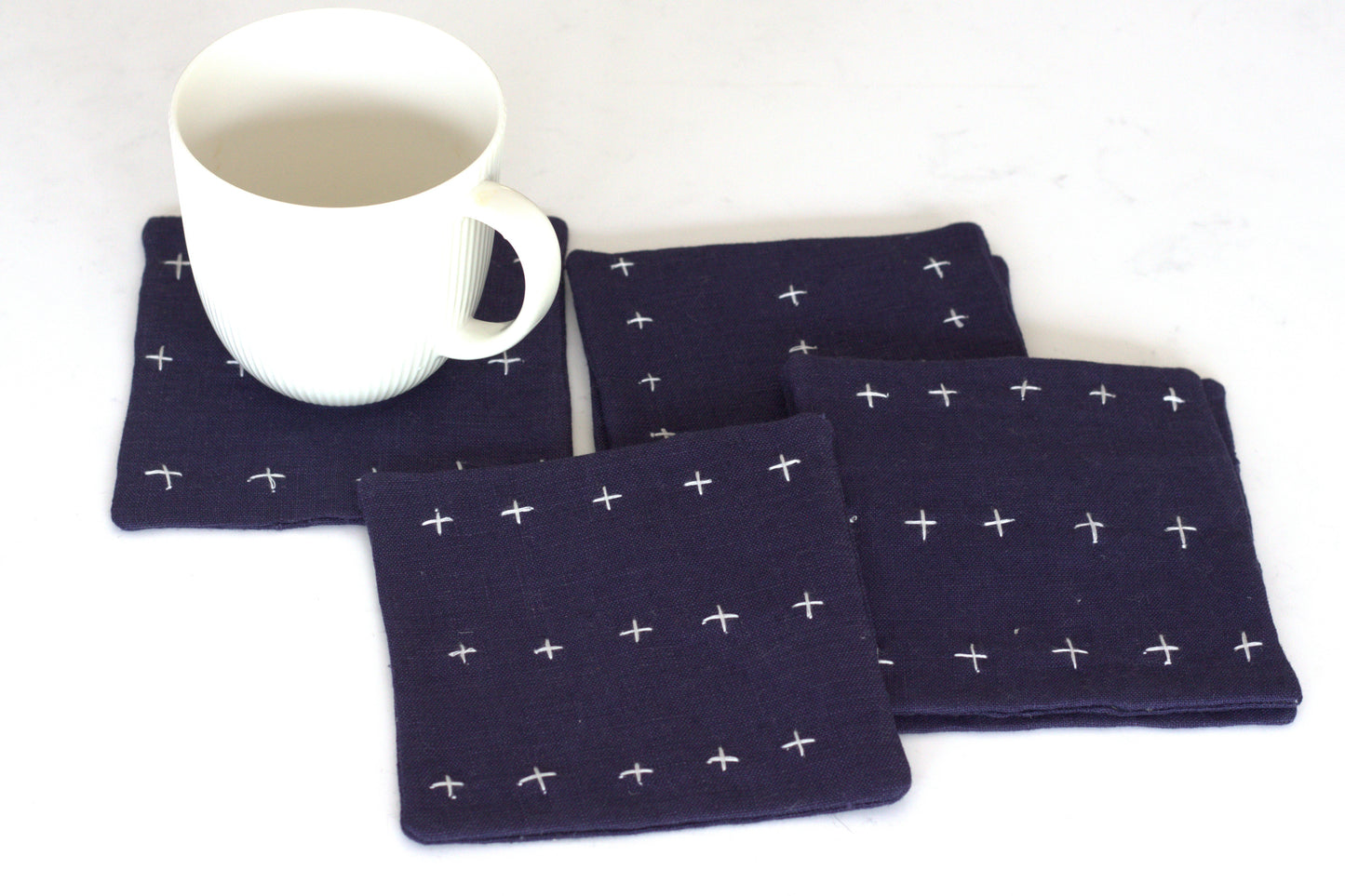 Set of 6 linen coasters