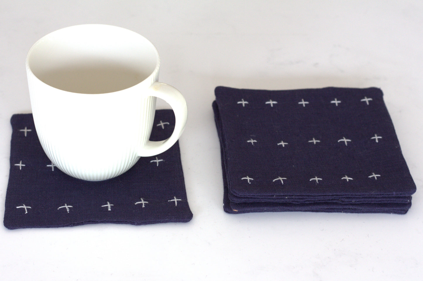 Set of 6 linen coasters