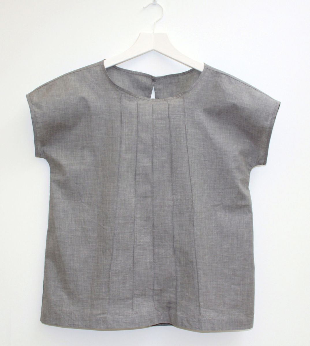 CK - flannel grey cotton top with pintuck details