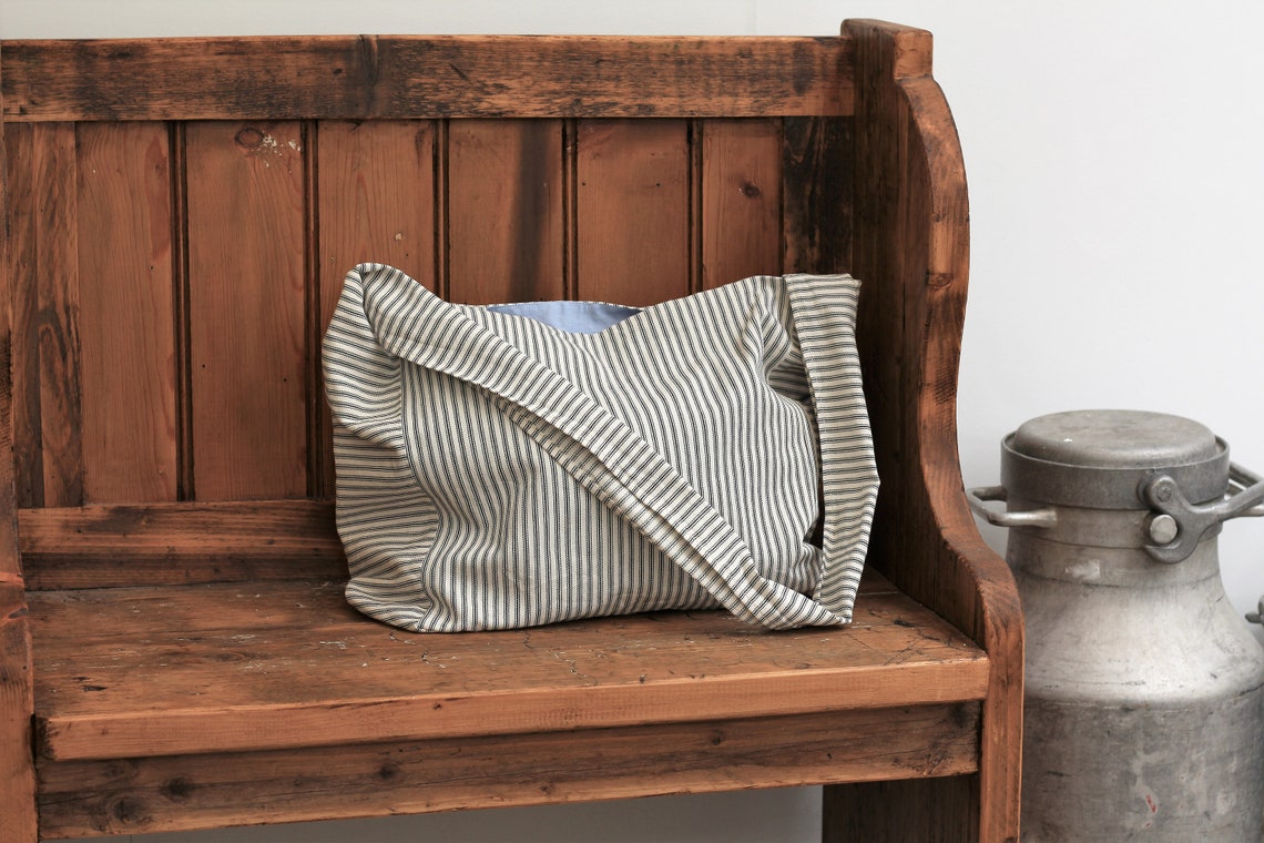 Messenger/Newspaper - Black/White ticking crossbody bag