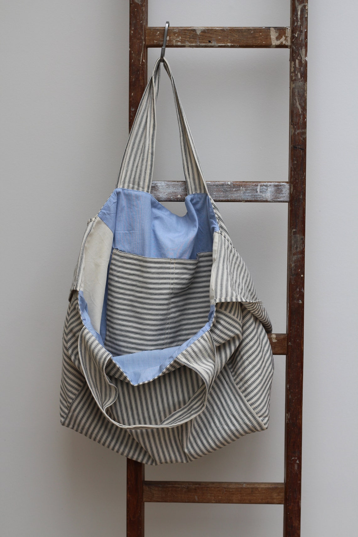 Messenger/Newspaper - Black/White ticking crossbody bag