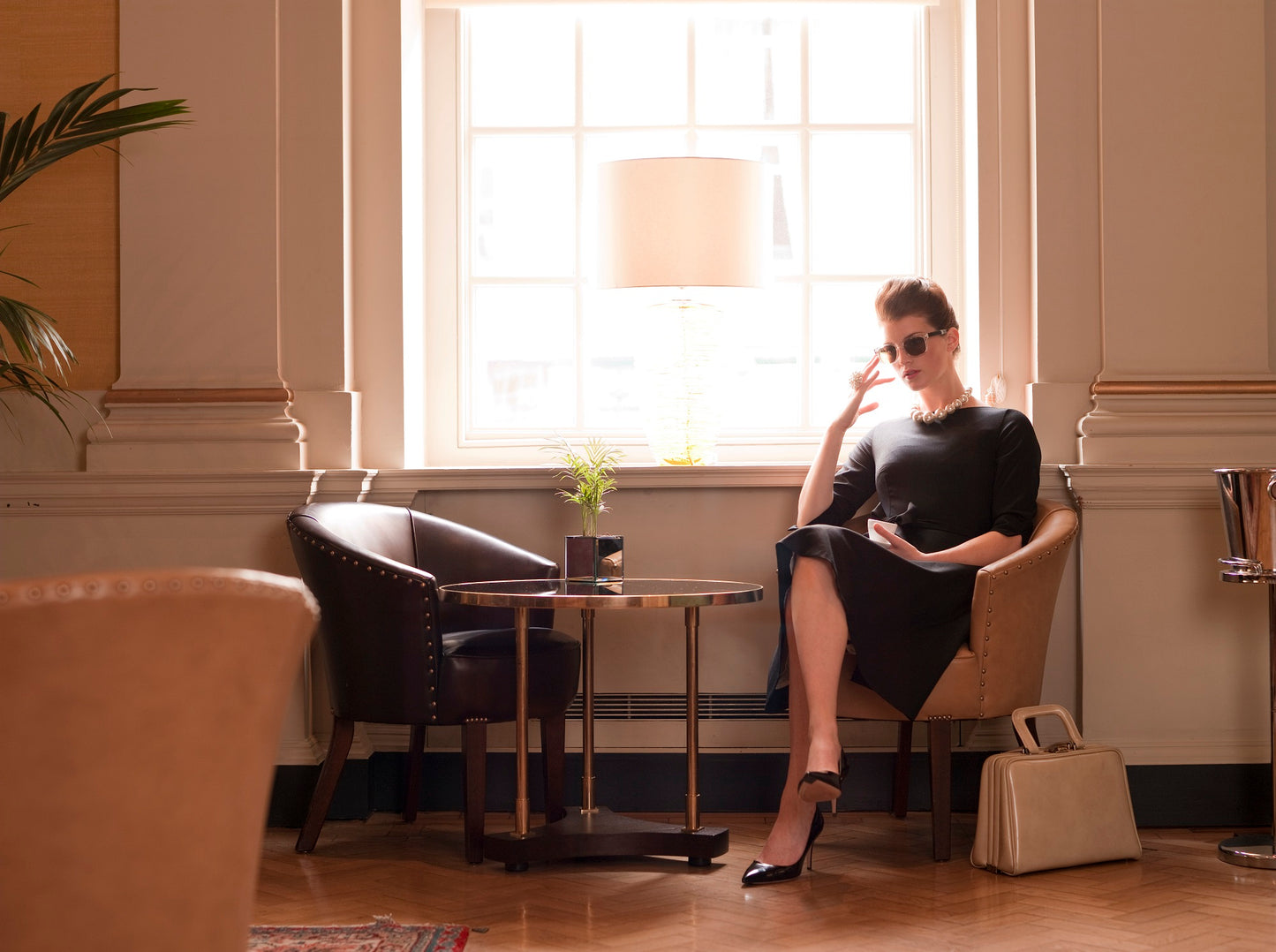 Vintage Audrey - classic black dress