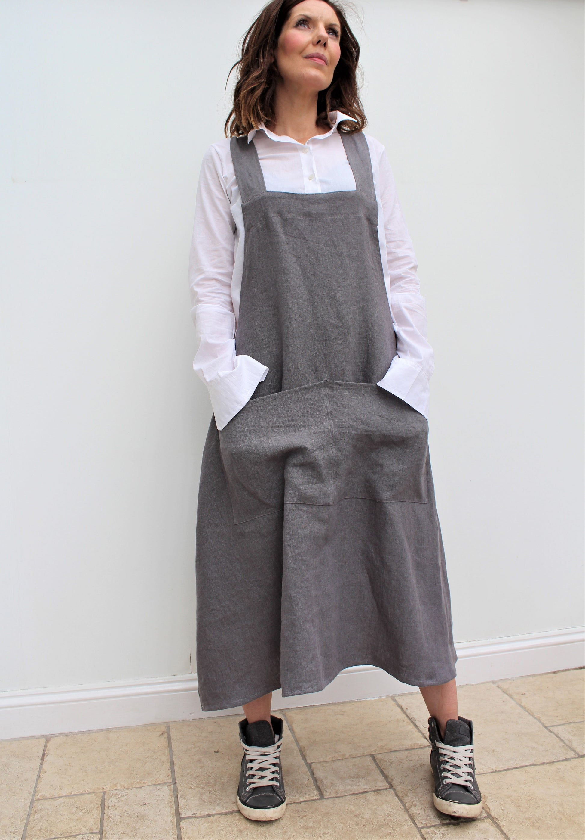 Artisan Apron dress - Linen voy Artisan Apron dress - Linen voy